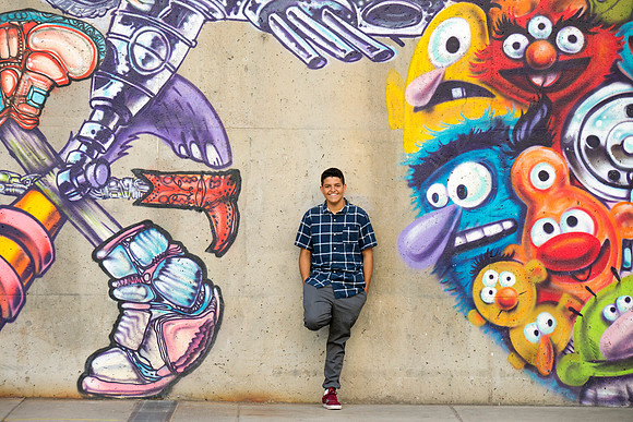 ElimarTrujilloPhotography_Eddie_Manrique_Senior_003
