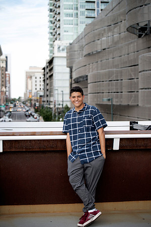 ElimarTrujilloPhotography_Eddie_Manrique_Senior_009