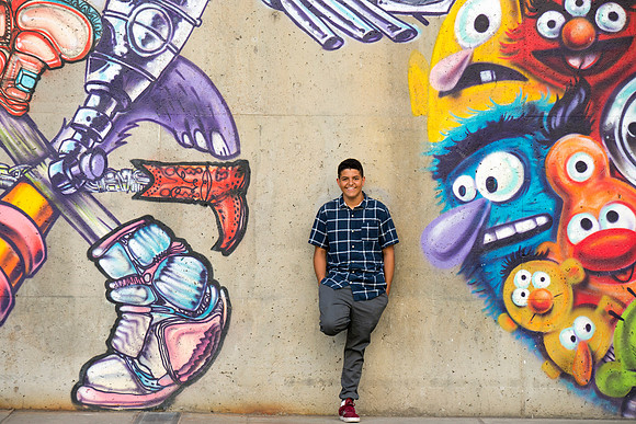 ElimarTrujilloPhotography_Eddie_Manrique_Senior_002
